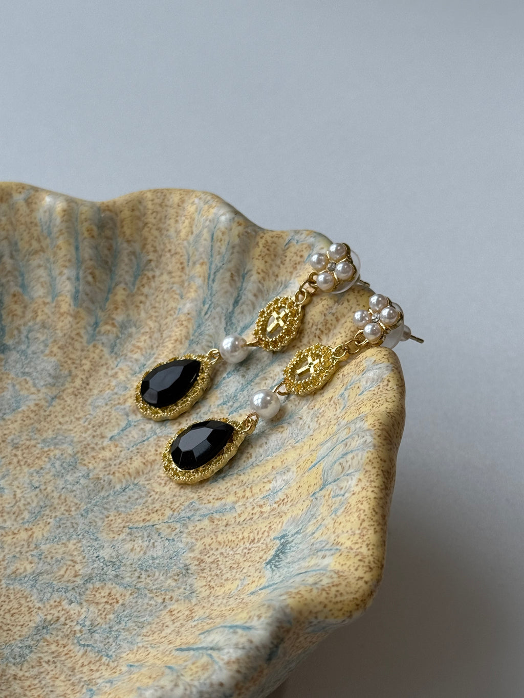 Vintage Long Pearl Dangle Earrings| hypoallergenic jewelry| LetheLoom Jewelry