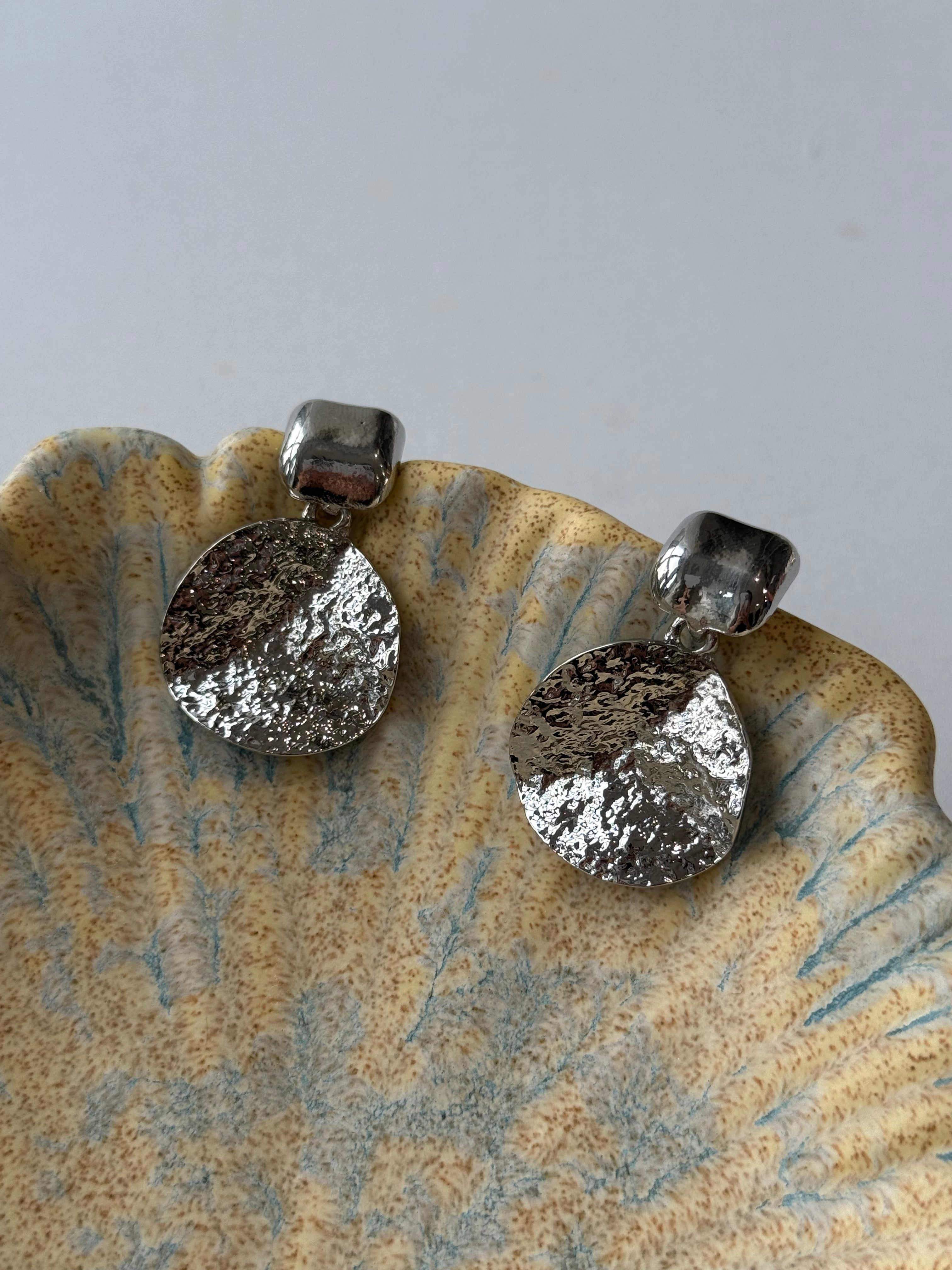 Irregular Metal Disc Earrings| hypoallergenic jewelry| LetheLoom Jewelry