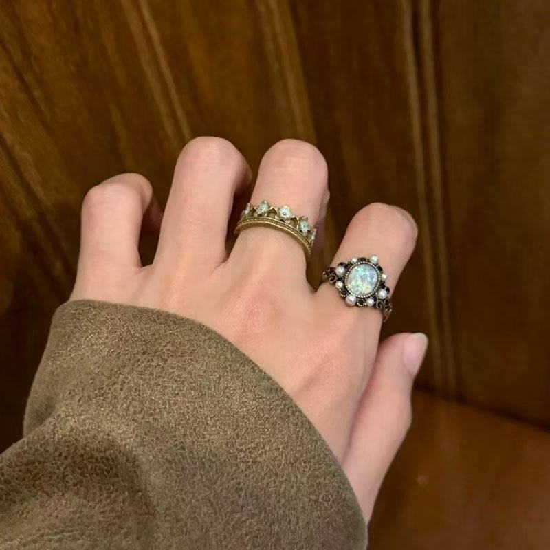 Vintage Turquoise Crown Ring Set