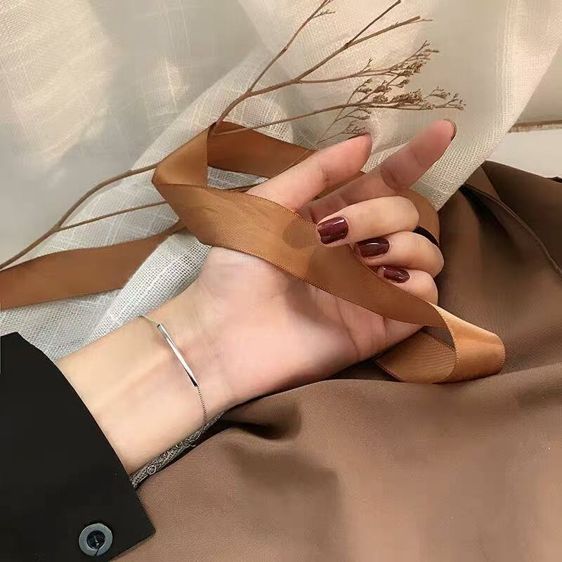Ethereal Curve Bracelet