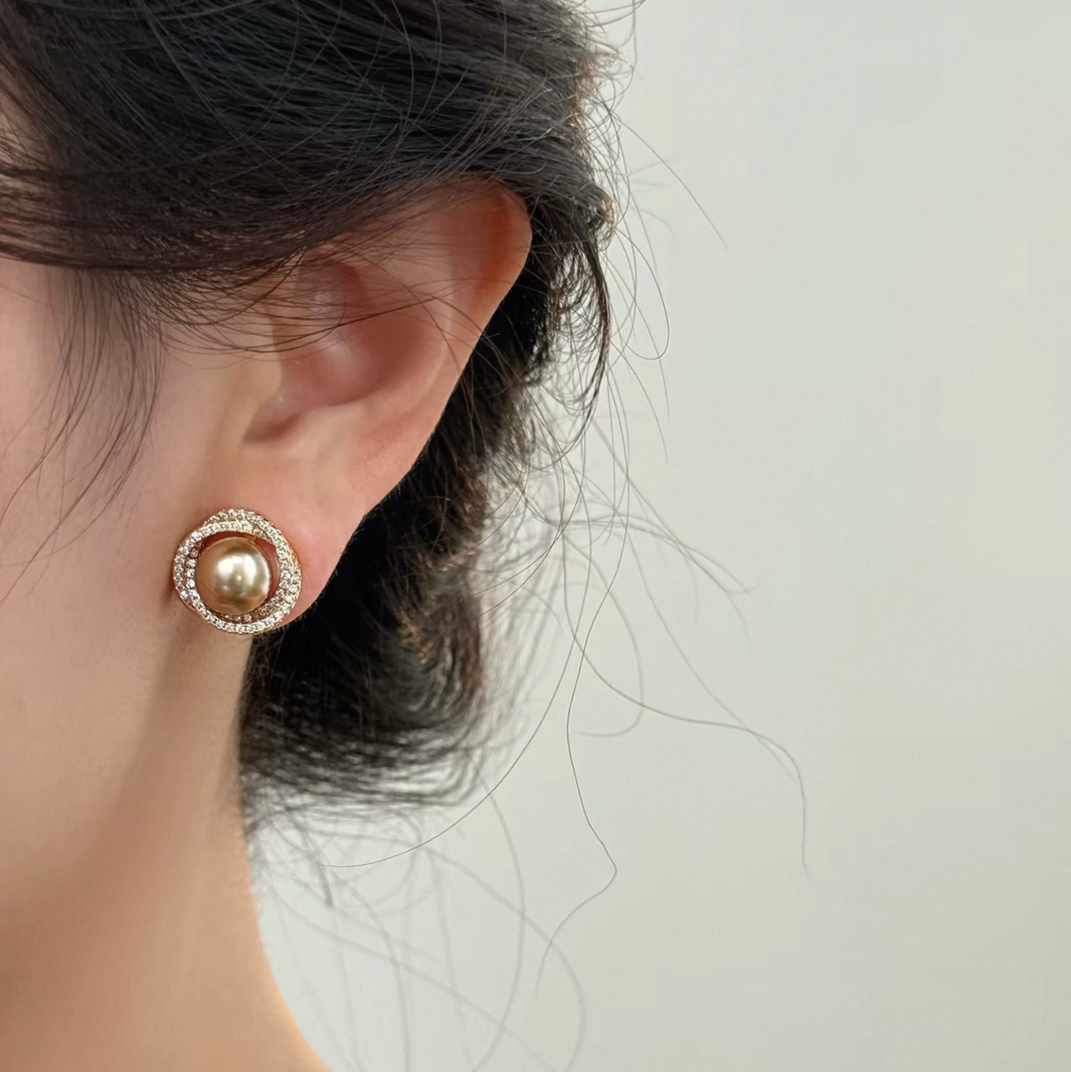 Aurelia Halo Earrings