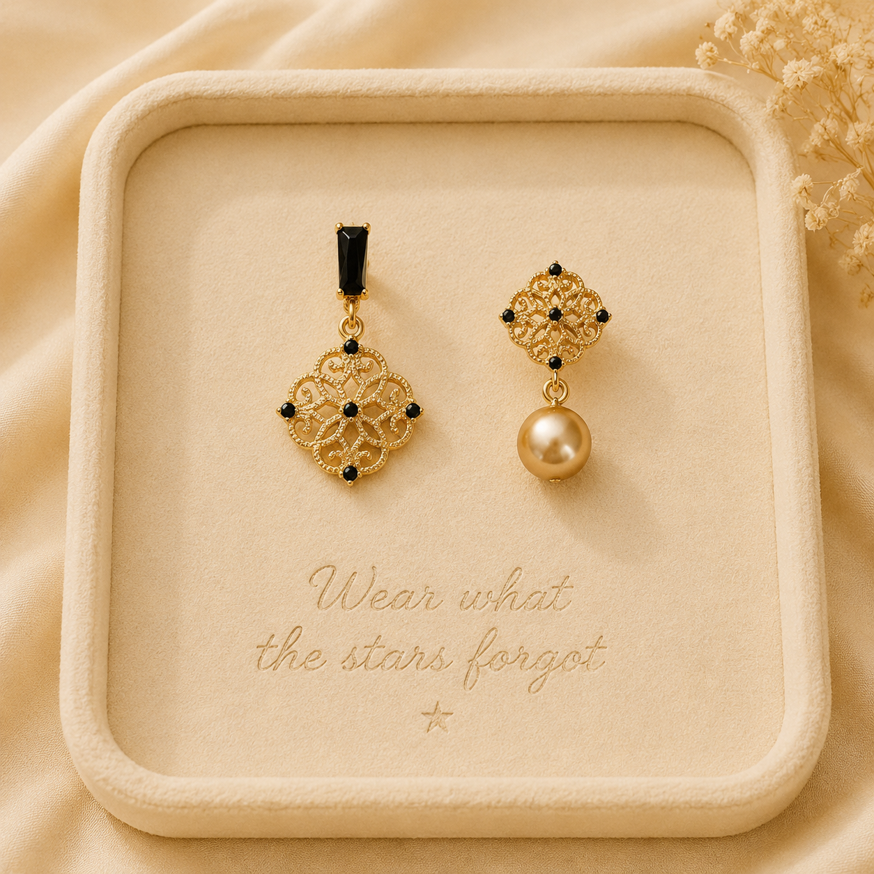 Noir Pearl Asymmetry Earrings