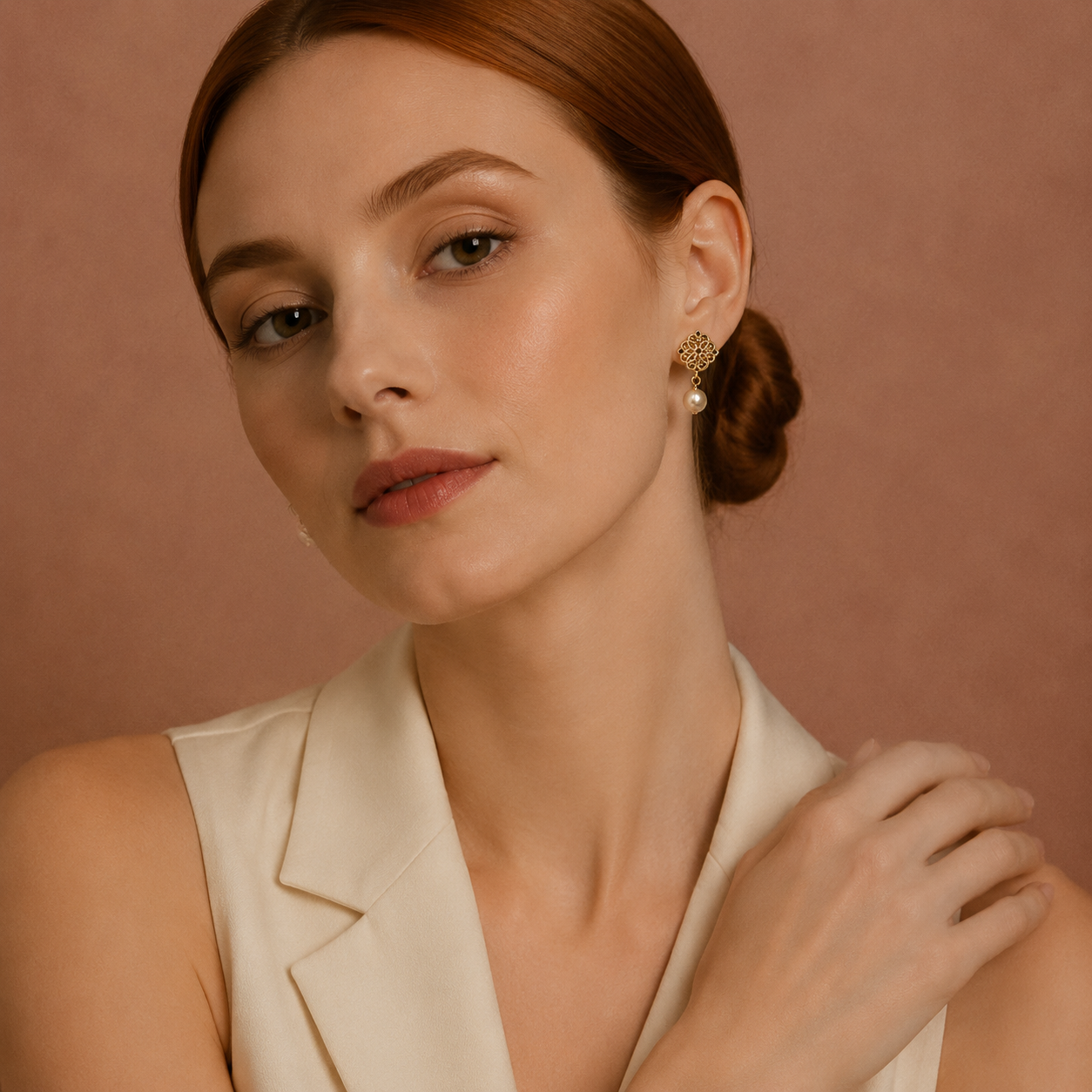 Noir Pearl Asymmetry Earrings