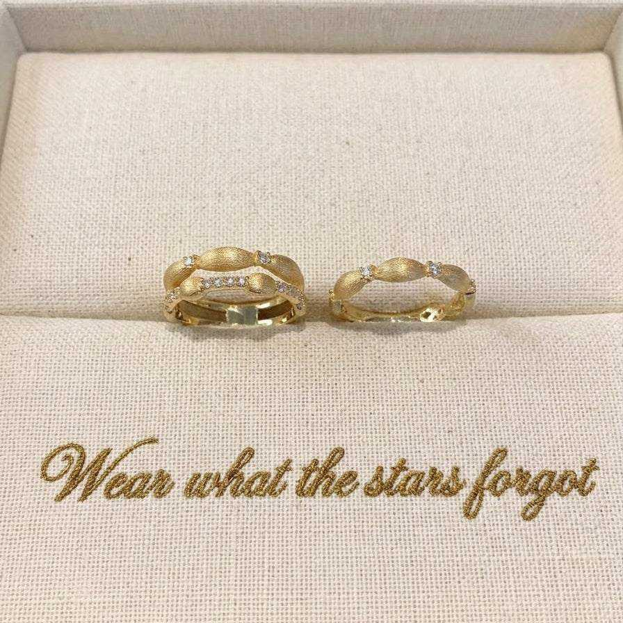 Gold Interwoven Crystal Ring
