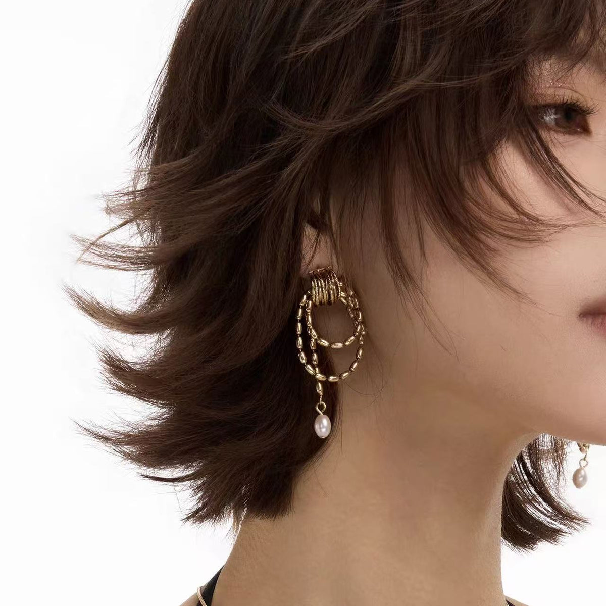 Chain Pearl Drop Earrings